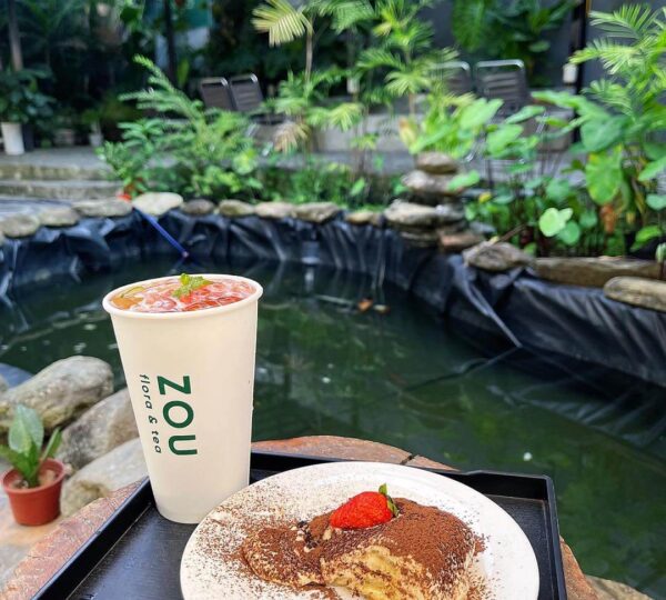 Đồ uống và không gian quán ZOU