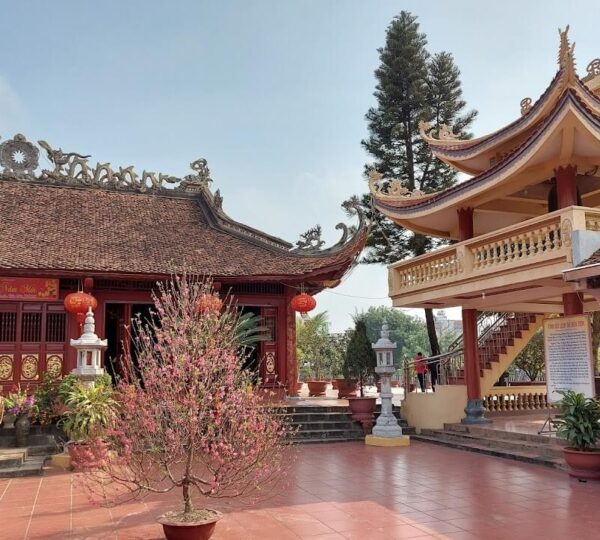 CHÙA CÁT TƯỜNG