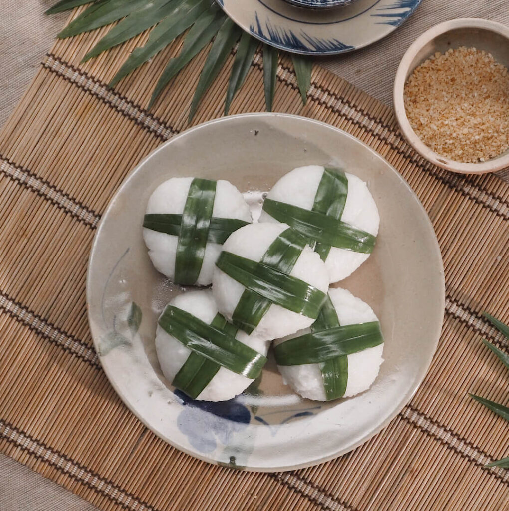 Cơm nắm lá cọ (Phú Thọ) - Món Ăn Đặc Sản Việt Nam